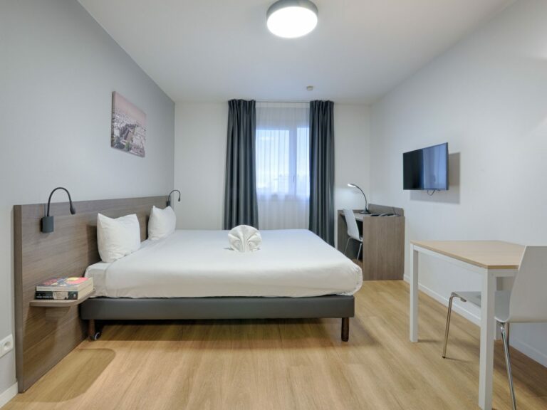 APPART’HÔTEL PARIS QUAI DE MARNE