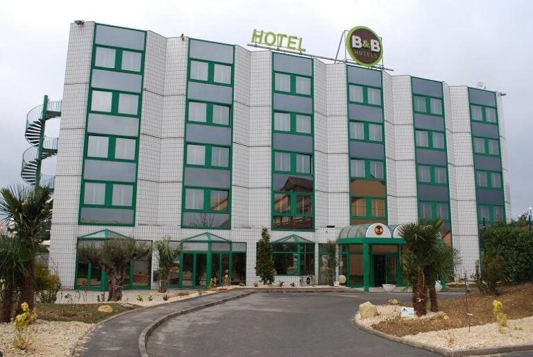 B&B ORLY RUNGIS AEROPORT