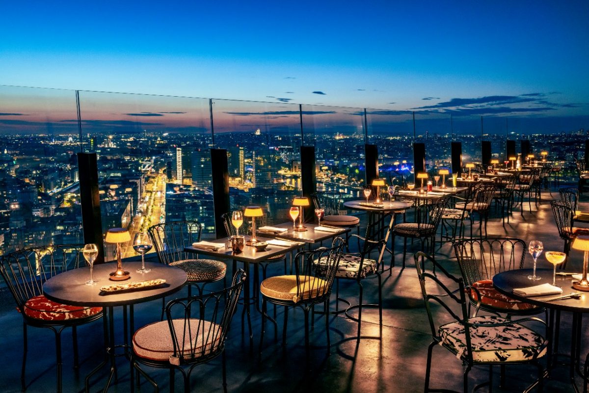 TOO TACTAC SKYBAR