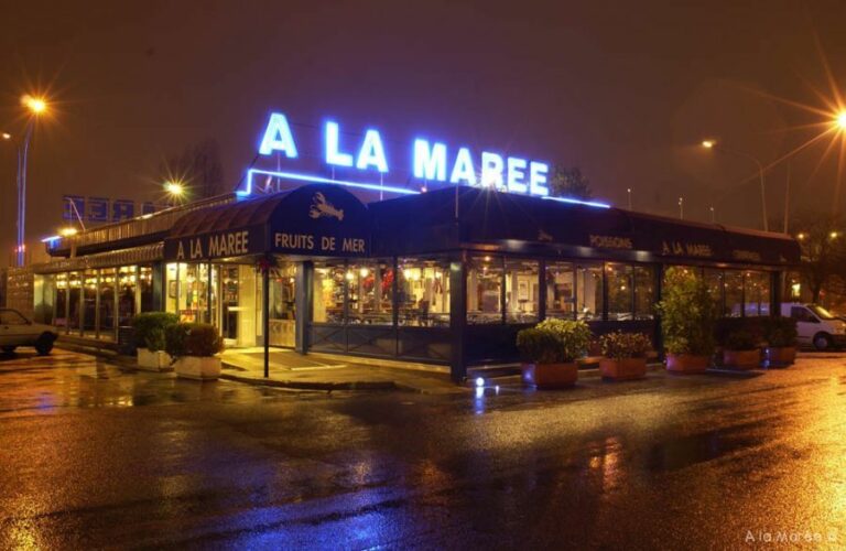 A LA MARÉE