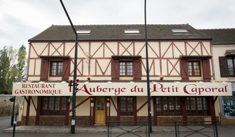 AUBERGE DU PETIT CAPORAL