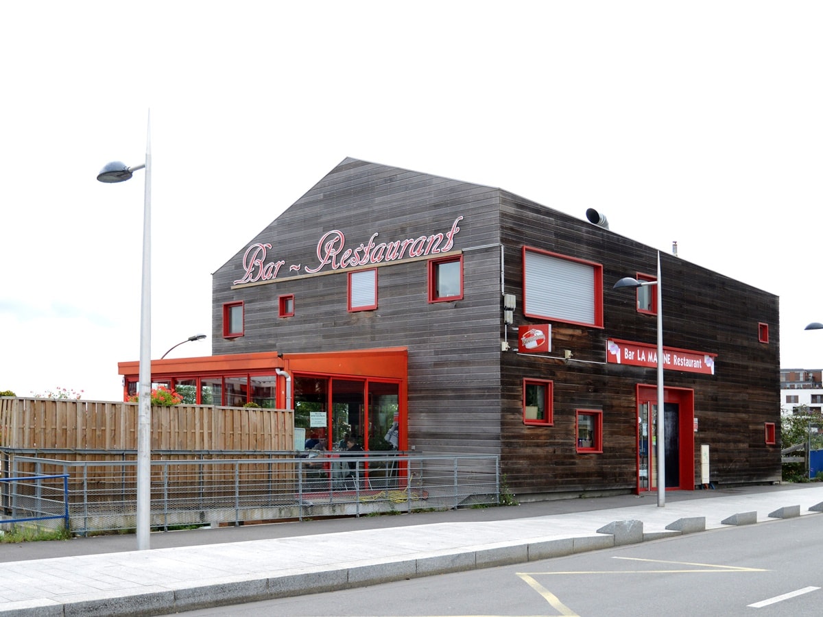 LE BAR DE LA MARINE
