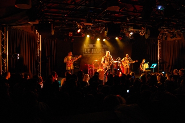 LE HANGAR, LE TREMPLIN