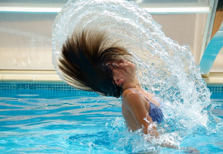 PISCINE MÉLINÉE MANOUCHIAN
